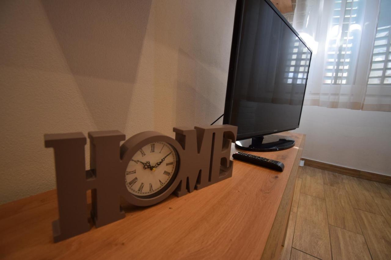 City Core Apartment Koper Bagian luar foto
