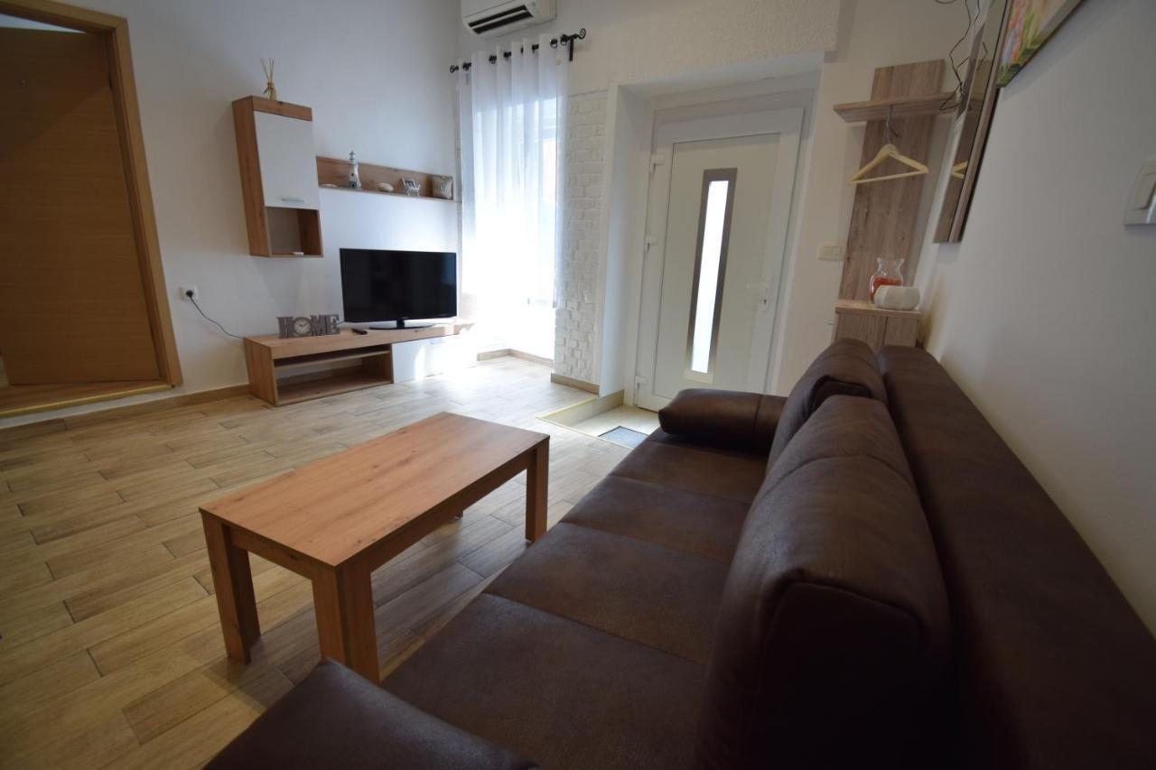 City Core Apartment Koper Bagian luar foto